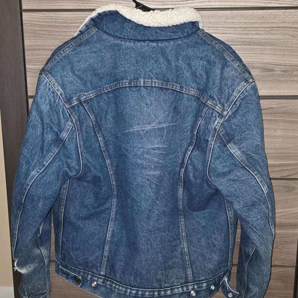 Levi's Jacket - Picture 4 of 4